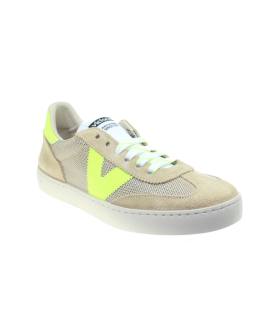 Sneaker en rejilla con V fluor